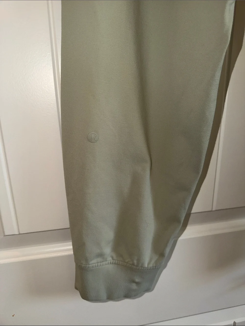 lululemon athletica comfortable sage